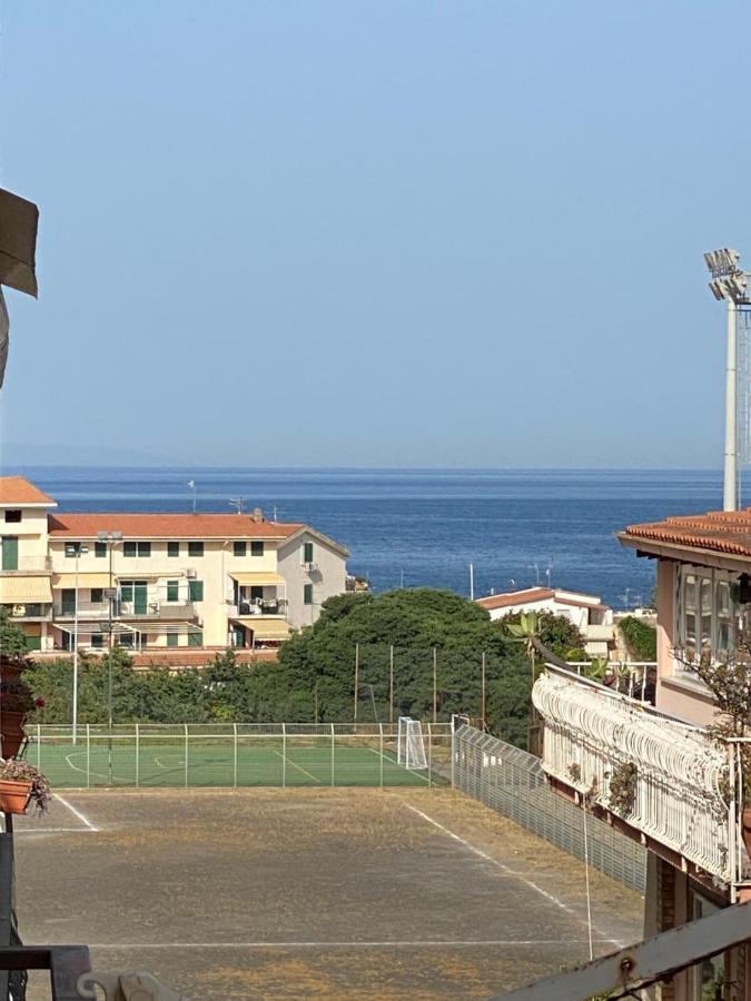 Melitta Apartment Giardini Naxos Exterior photo