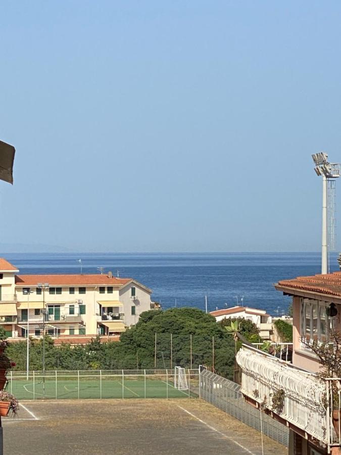 Melitta Apartment Giardini Naxos Exterior photo